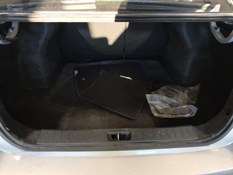 2023 Nissan Versa SV – miniatura 16