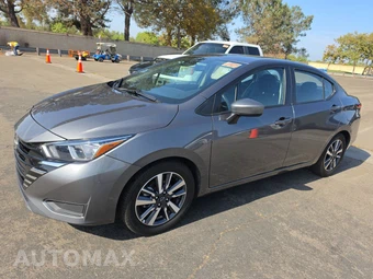 2023 Nissan Versa SV