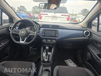 2023 Nissan Versa SV - miniatura 11