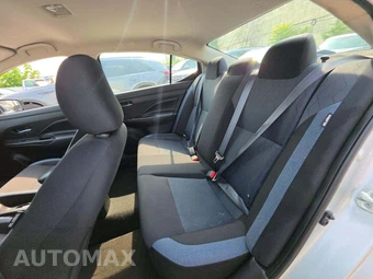 2023 Nissan Versa SV - miniatura 13