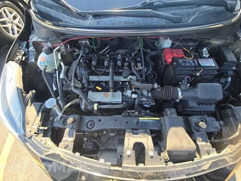 2023 Nissan Versa SV – miniatura 15