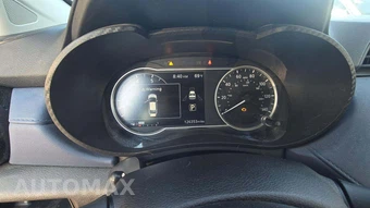 2023 Nissan Versa SV – miniatura 19