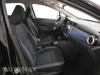 2023 Nissan Versa SV – miniatura 8