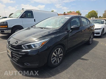 2023 Nissan Versa SV