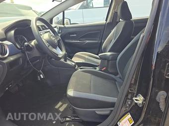 2023 Nissan Versa SV – miniatura 7