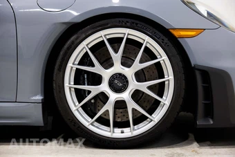2023 Porsche 718 Cayman GT4 RS - miniatura 12