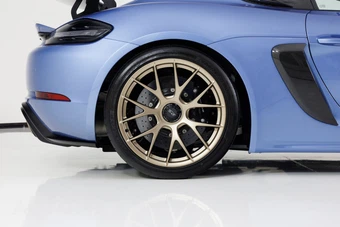 2023 Porsche 718 Cayman GT4 RS - miniatura 12