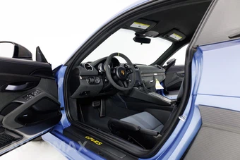 2023 Porsche 718 Cayman GT4 RS - miniatura 14