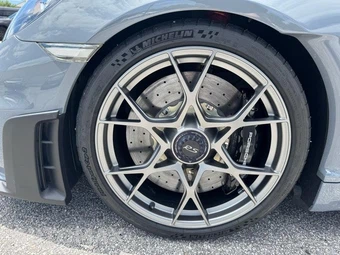2023 Porsche 718 Cayman GT4 RS - miniatura 39