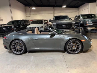 2023 Porsche 911 Carrera Cabriolet – miniatura 44
