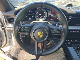 2023 Porsche 911 Carrera T - miniatura 10