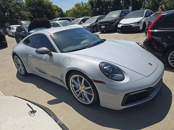 2023 Porsche 911 Carrera T - miniatura 3