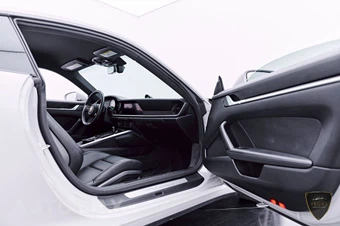 2023 Porsche 911 Carrera - miniatura 32