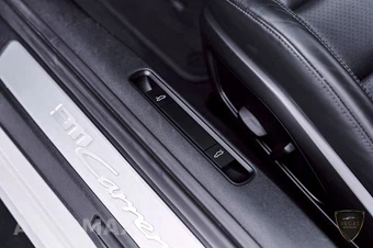 2023 Porsche 911 Carrera - miniatura 41
