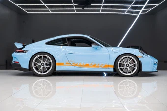 2023 Porsche 911 GT3 with Touring Package - miniatura 7
