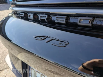 2023 Porsche 911 GT3 - miniatura 9