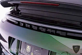 2023 Porsche 911 Targa 4 GTS - miniatura 41