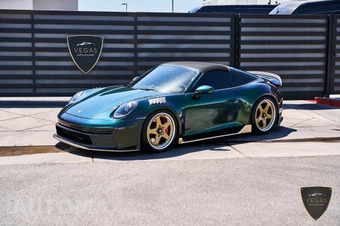 2023 Porsche 911 Targa 4 GTS - miniatura 6