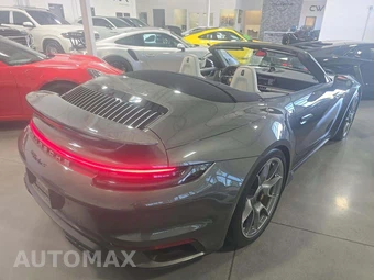 2023 Porsche 911 Turbo S Cabriolet - miniatura 3