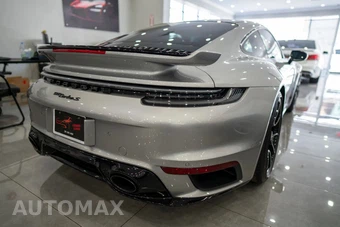 2023 Porsche 911 Turbo S - miniatura 9