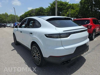 2023 Porsche Cayenne Coupe Platinum Edition – miniatura 3
