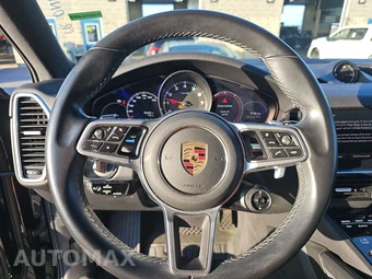 2023 Porsche Cayenne Coupe Platinum Edition – miniatura 10