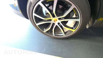 2023 Porsche Cayenne Coupe Platinum Edition – miniatura 21