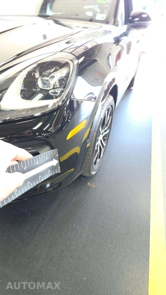 2023 Porsche Cayenne Coupe Platinum Edition – miniatura 27