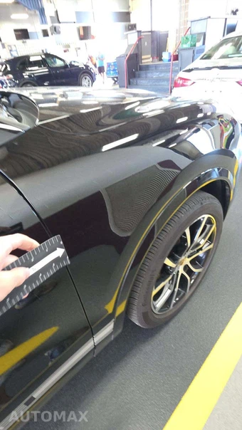 2023 Porsche Cayenne Coupe Platinum Edition – miniatura 31