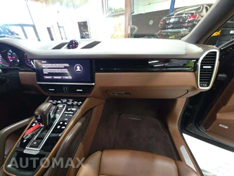 2023 Porsche Cayenne Coupe Platinum Edition – miniatura 19
