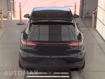 2023 Porsche Cayenne Coupe Platinum Edition – miniatura 5