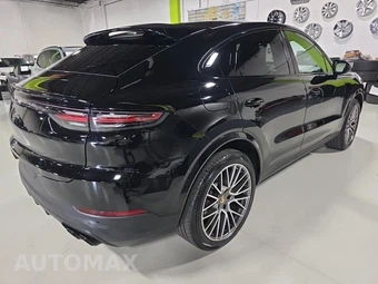2023 Porsche Cayenne Coupe Platinum Edition – miniatura 4