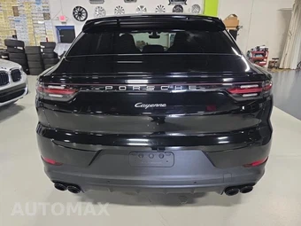 2023 Porsche Cayenne Coupe Platinum Edition – miniatura 5