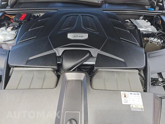 2023 Porsche Cayenne Coupe Platinum Edition – miniatura 15