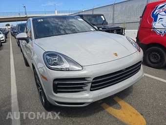 2023 Porsche Cayenne Coupe Platinum Edition – miniatura 3