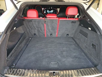 2023 Porsche Cayenne Coupe Platinum Edition – miniatura 16