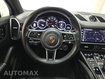 2023 Porsche Cayenne Coupe – miniatura 10