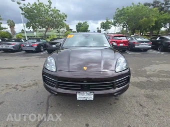 2023 Porsche Cayenne E-Hybrid Coupe Platinu – miniatura 2