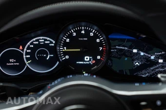 2023 Porsche Cayenne E-Hybrid Coupe Platinu - miniatura 20