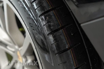 2023 Porsche Cayenne E-Hybrid Coupe Platinu - miniatura 43