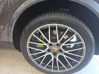 2023 Porsche Cayenne E-Hybrid Coupe - miniatura 21