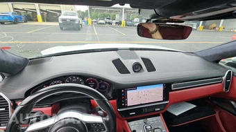 2023 Porsche Cayenne GTS Coupe – miniatura 20