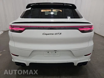 2023 Porsche Cayenne GTS Coupe – miniatura 5