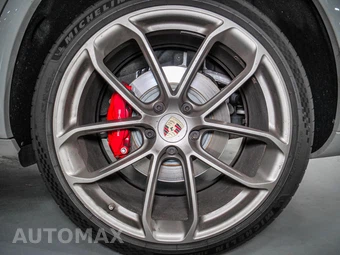 2023 Porsche Cayenne GTS Coupe - miniatura 27