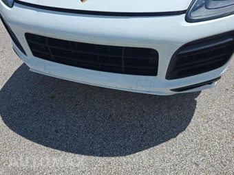 2023 Porsche Cayenne GTS – miniatura 22