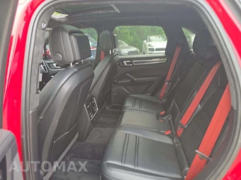 2023 Porsche Cayenne GTS – miniatura 13