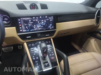 2023 Porsche Cayenne GTS – miniatura 11