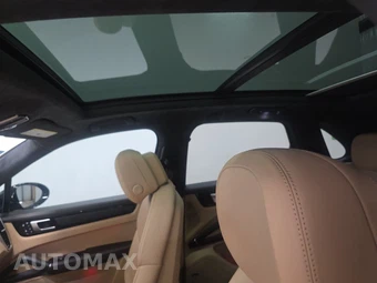 2023 Porsche Cayenne GTS – miniatura 17