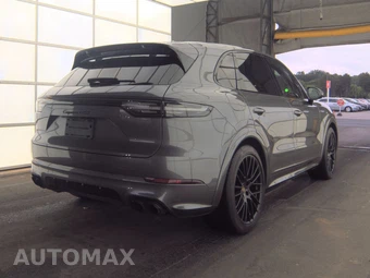 2023 Porsche Cayenne GTS – miniatura 4