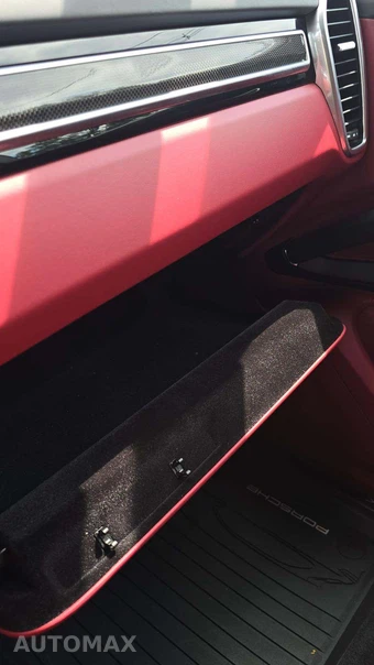 2023 Porsche Cayenne GTS - miniatura 22